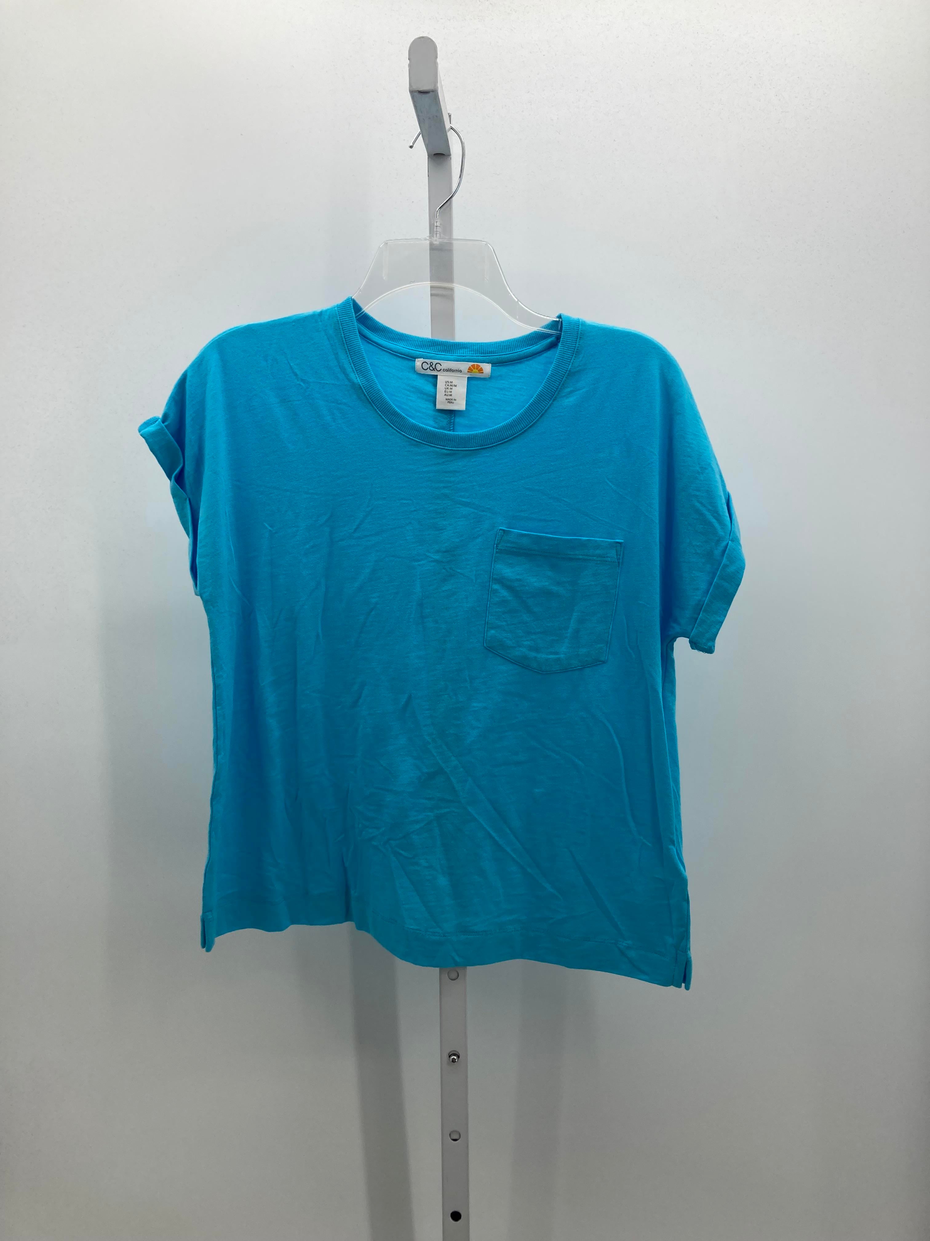 Size Medium Misses Short Sleeve Shirt