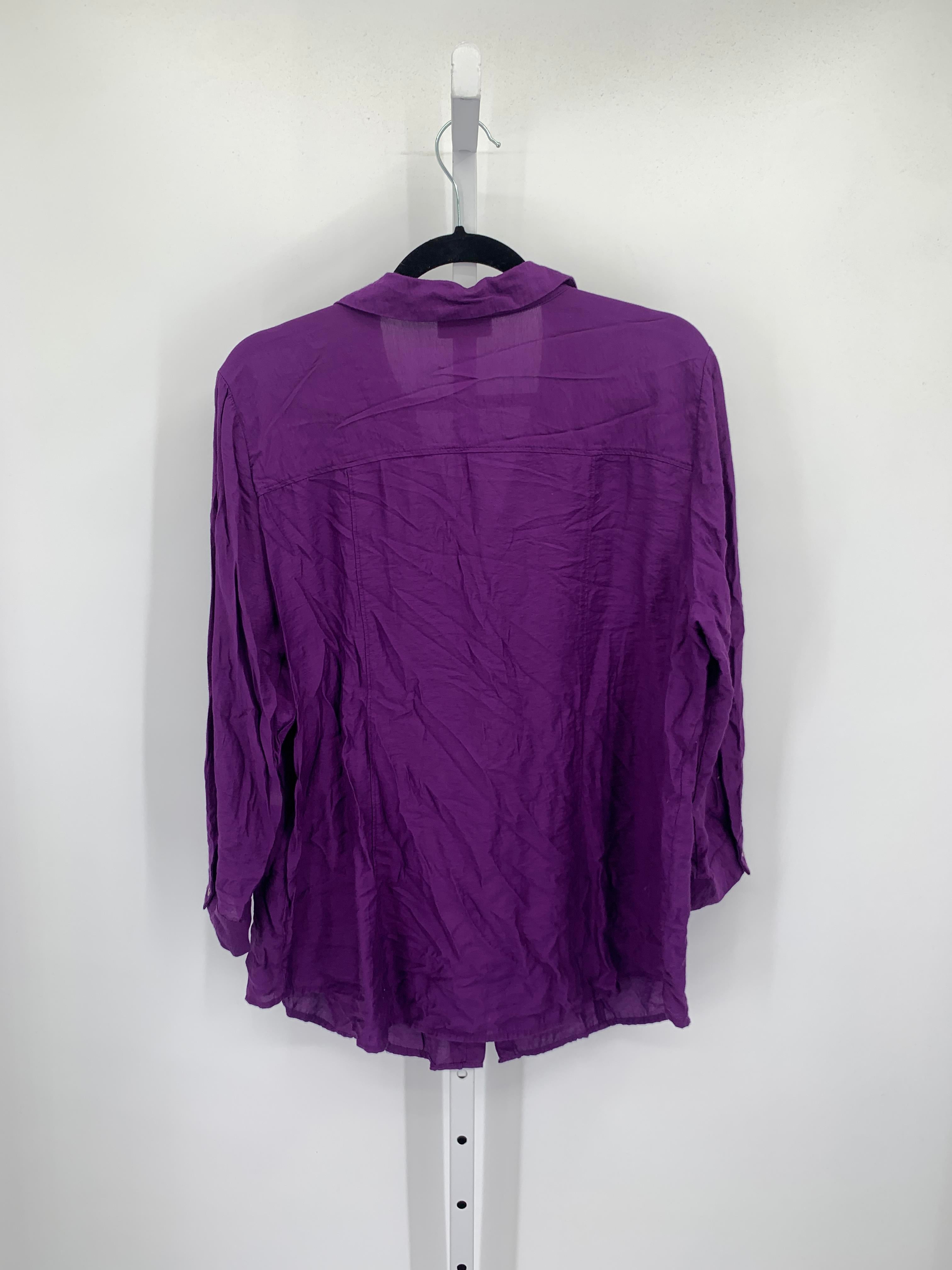 db Size 1X Womens 3/4 Sleeve Shirt