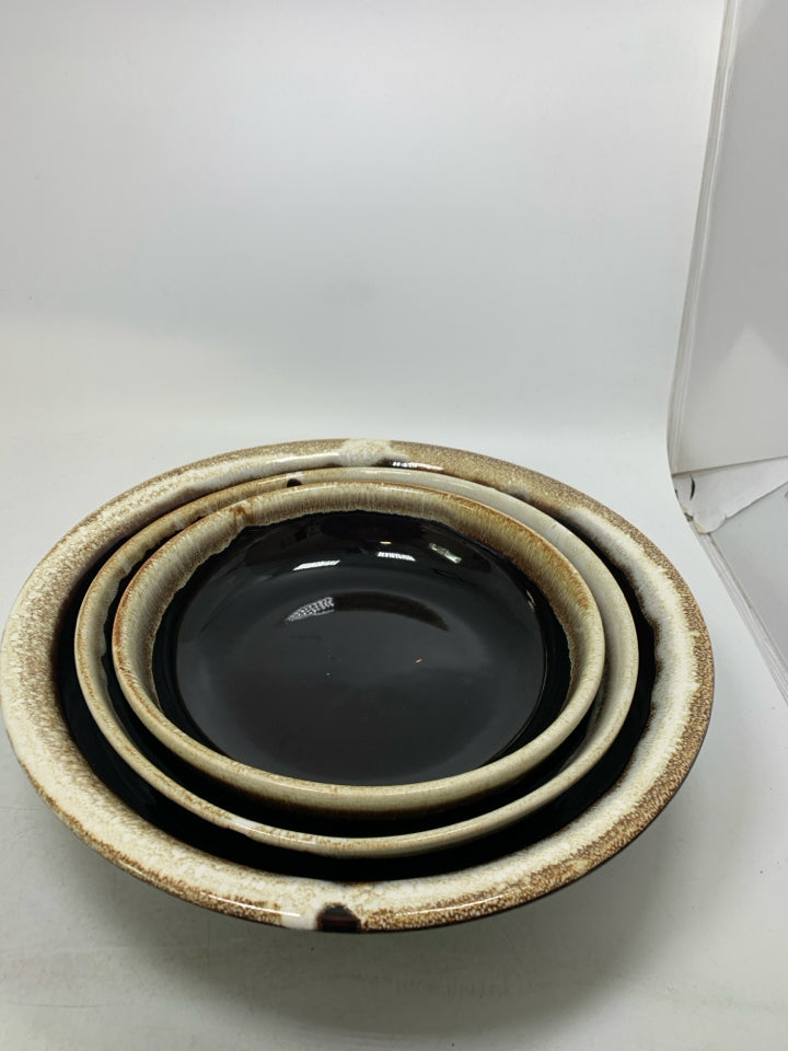 3 BROWN HEAVY NESTING BOWLS.