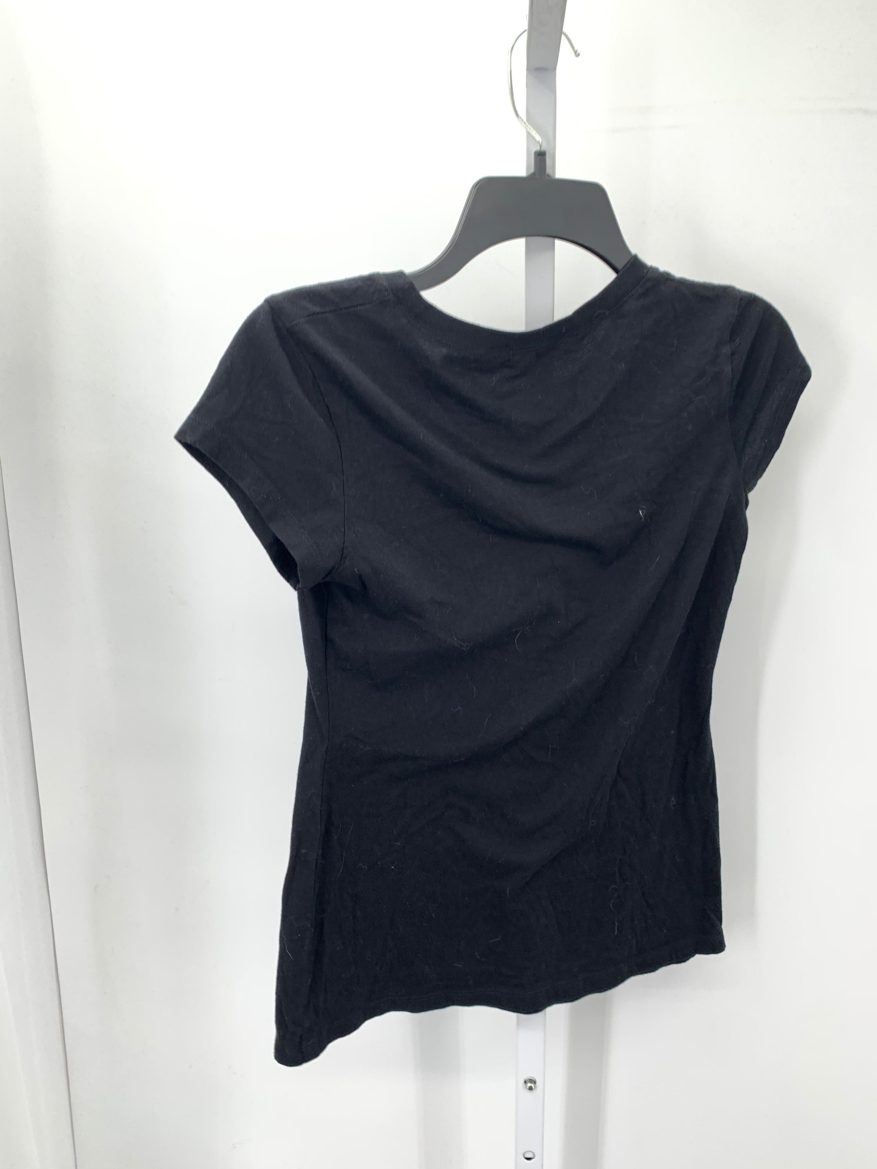Wound Up Size Small Juniors Short Sleeve Shirt