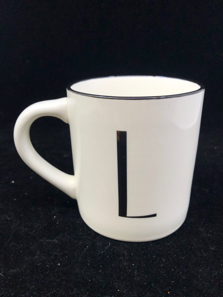 "L" BLACK/WHITE COFFEE MUG.