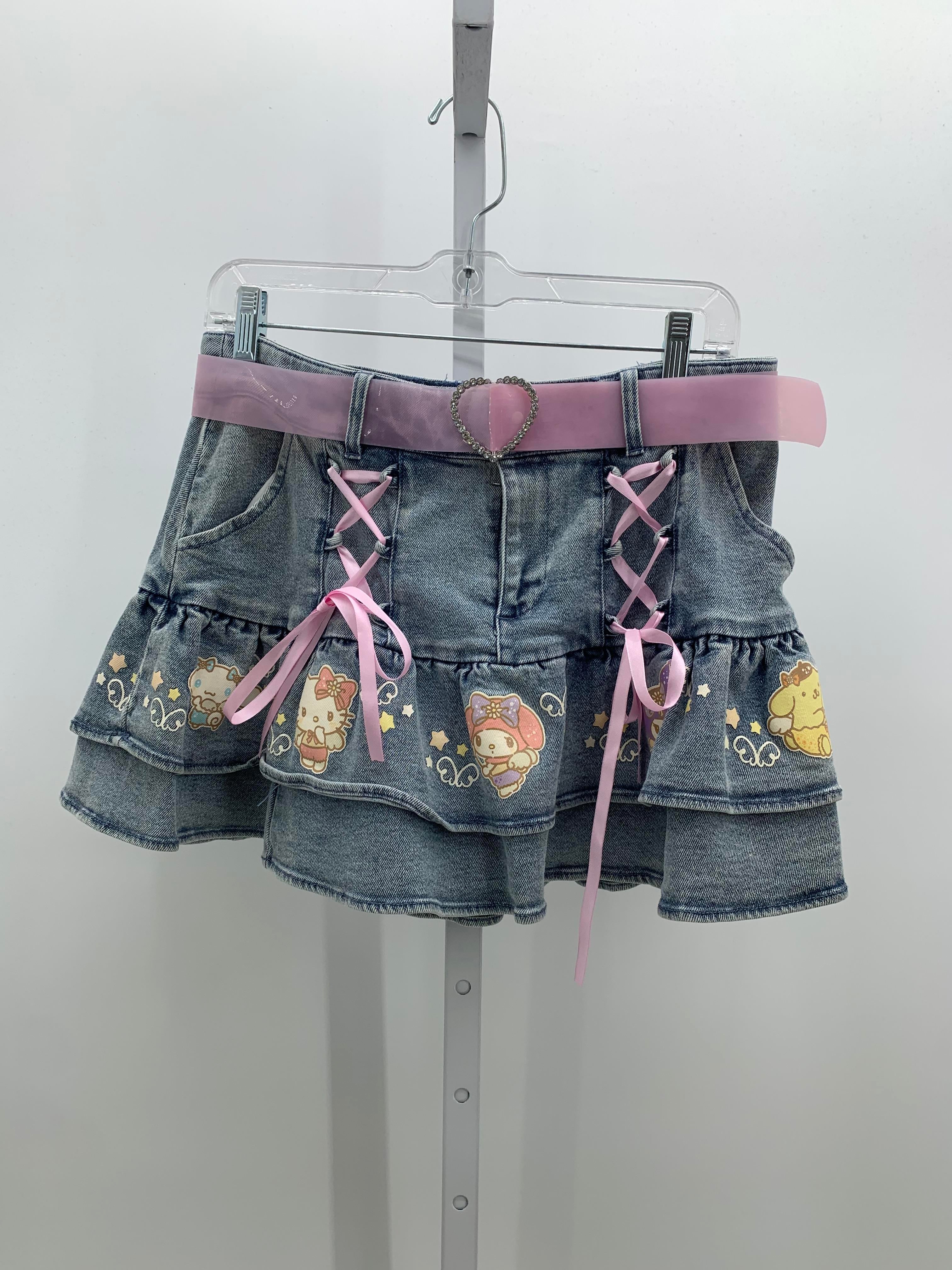 Hello Kitty Size Medium Juniors Skirt