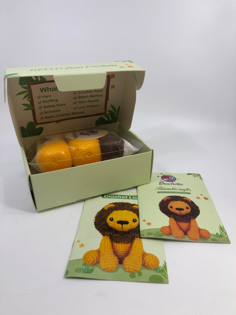 NIB CROCHET LION KIT