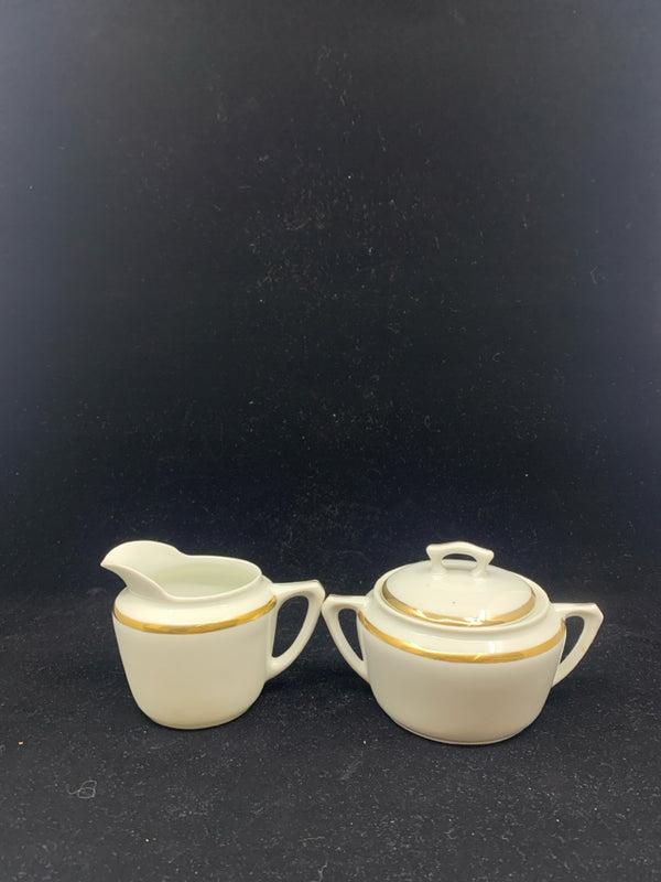 BAVARIA WHITE WITH GOLD DETAIL CREAMER AND SUGAR.