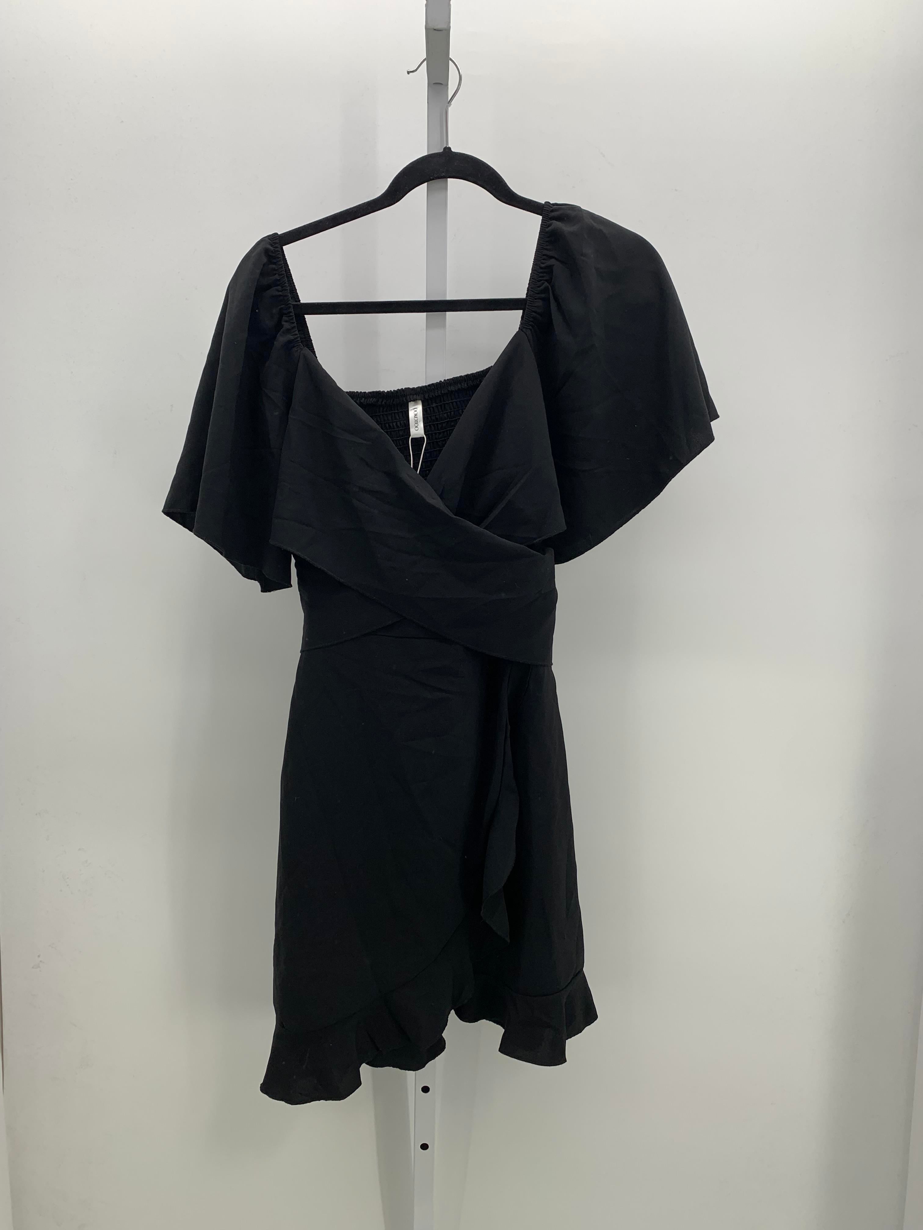 Size Large Misses Short Sleeve Dress