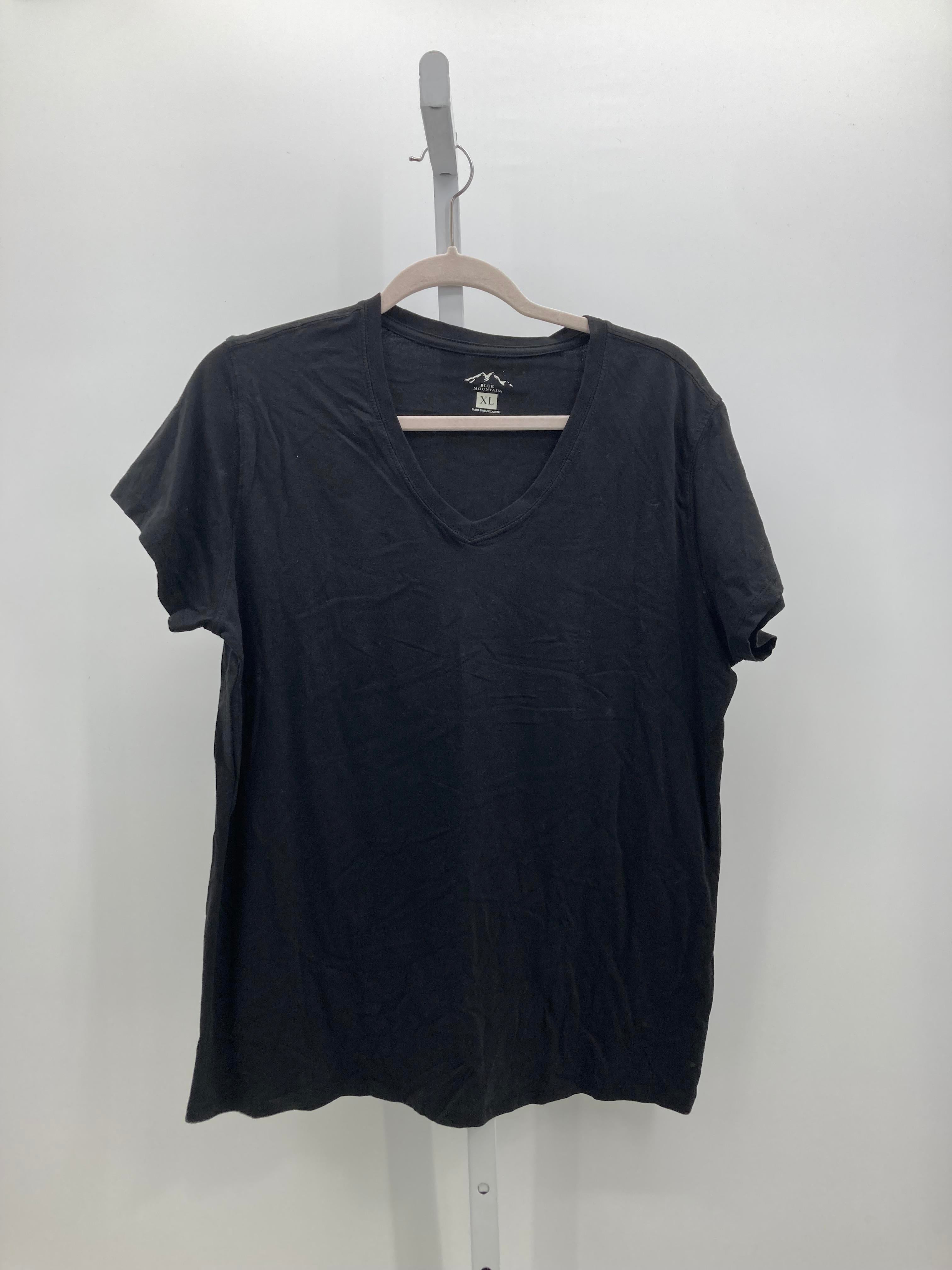 VNECK KNIT TEE