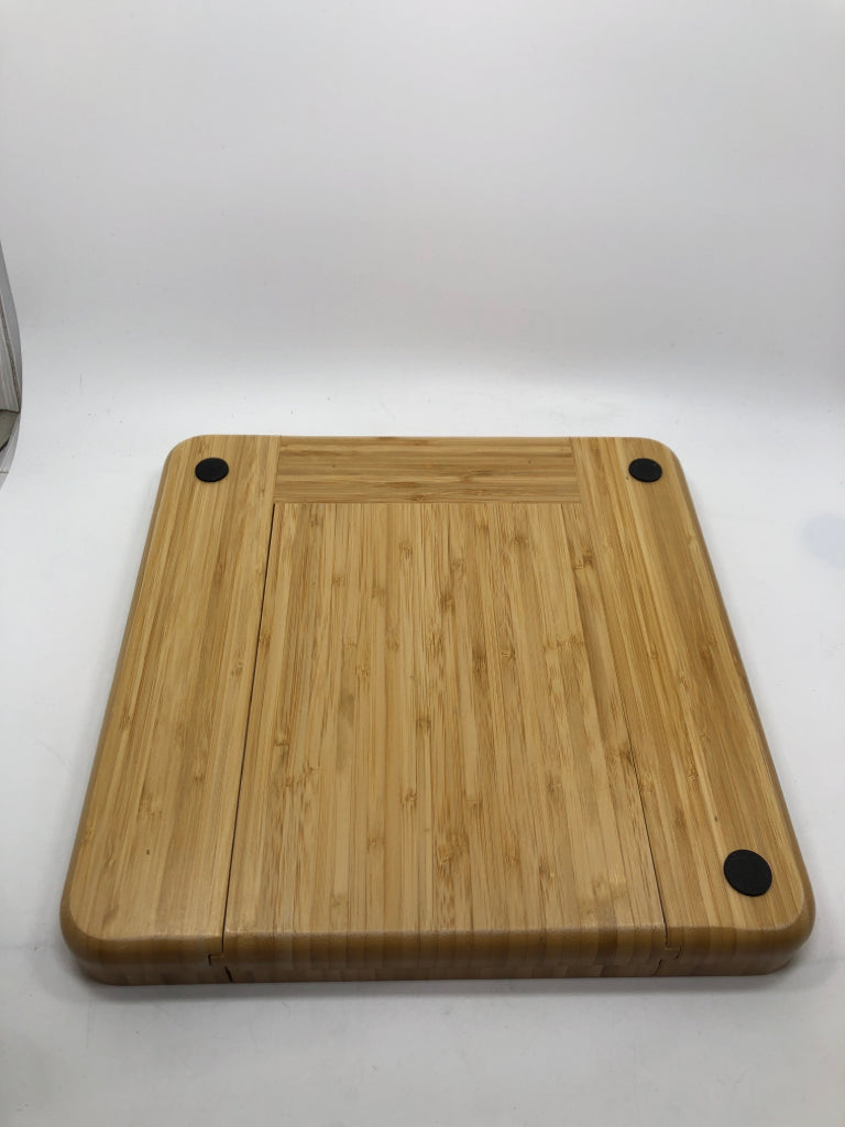 WOOD CHEESE BOARD + KNIFE- TWINE LIVING.