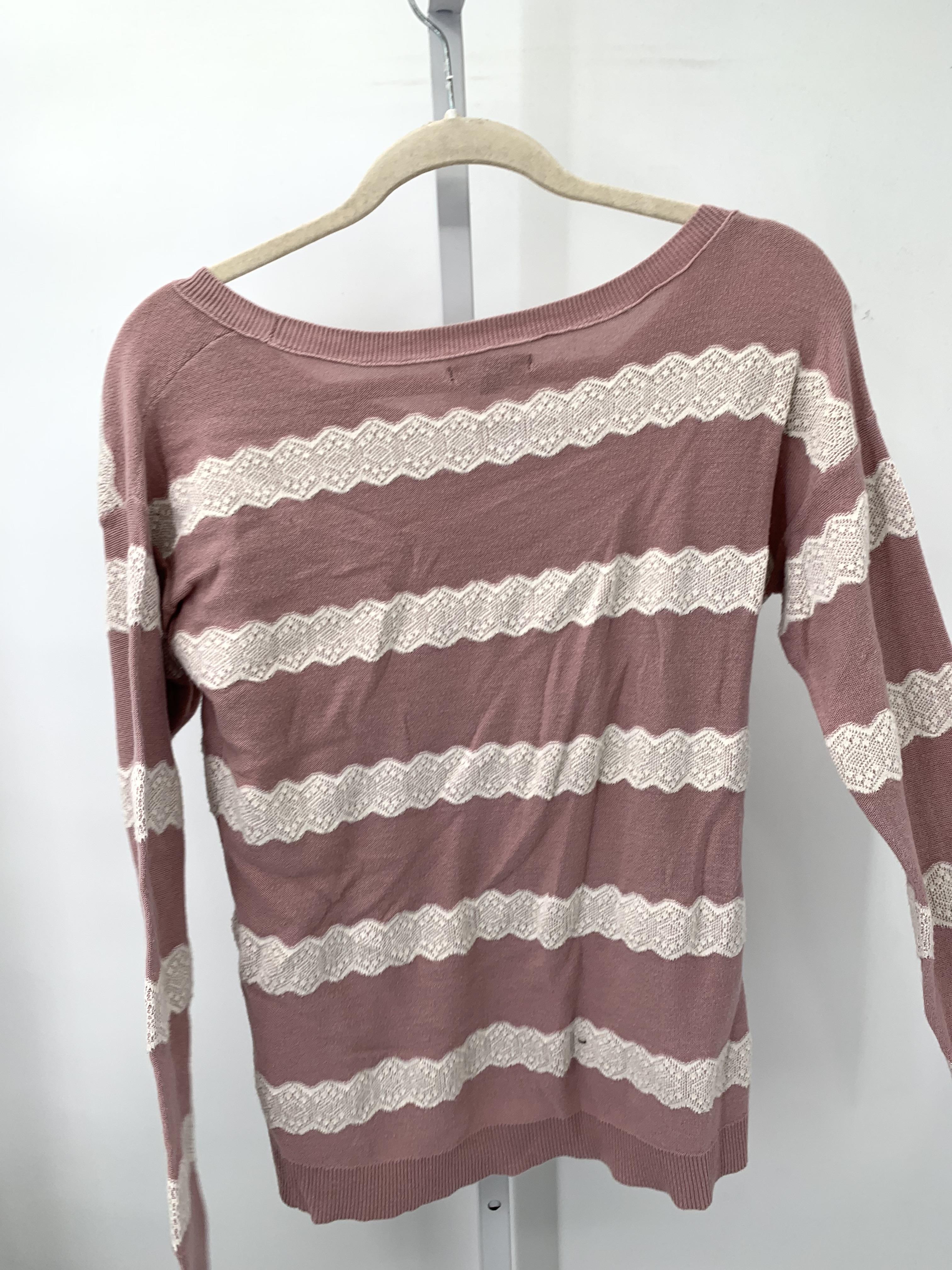 American Eagle Size Medium Juniors Long Sleeve Sweater