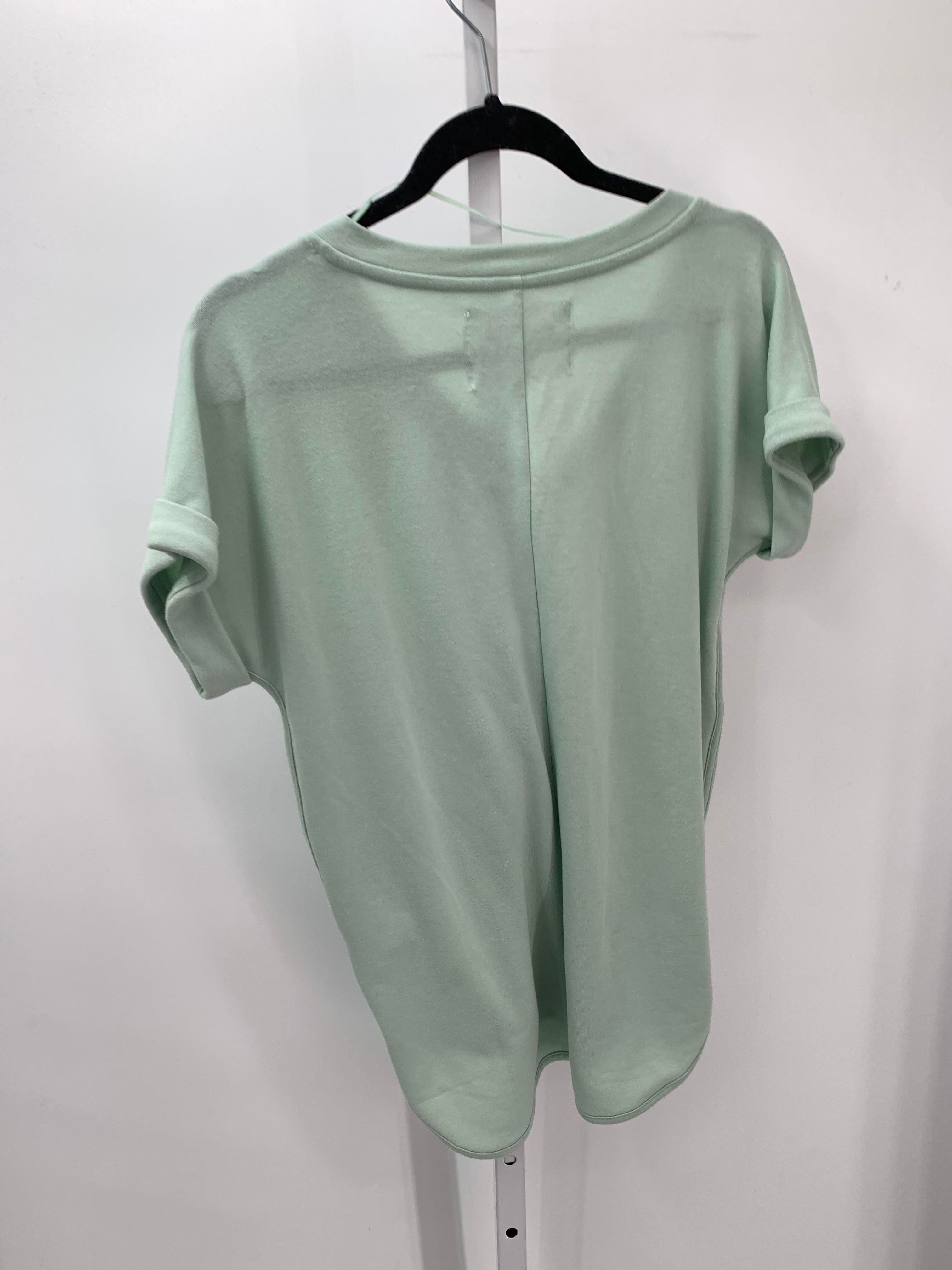 Cupio Size Small Misses Short Sleeve Shirt