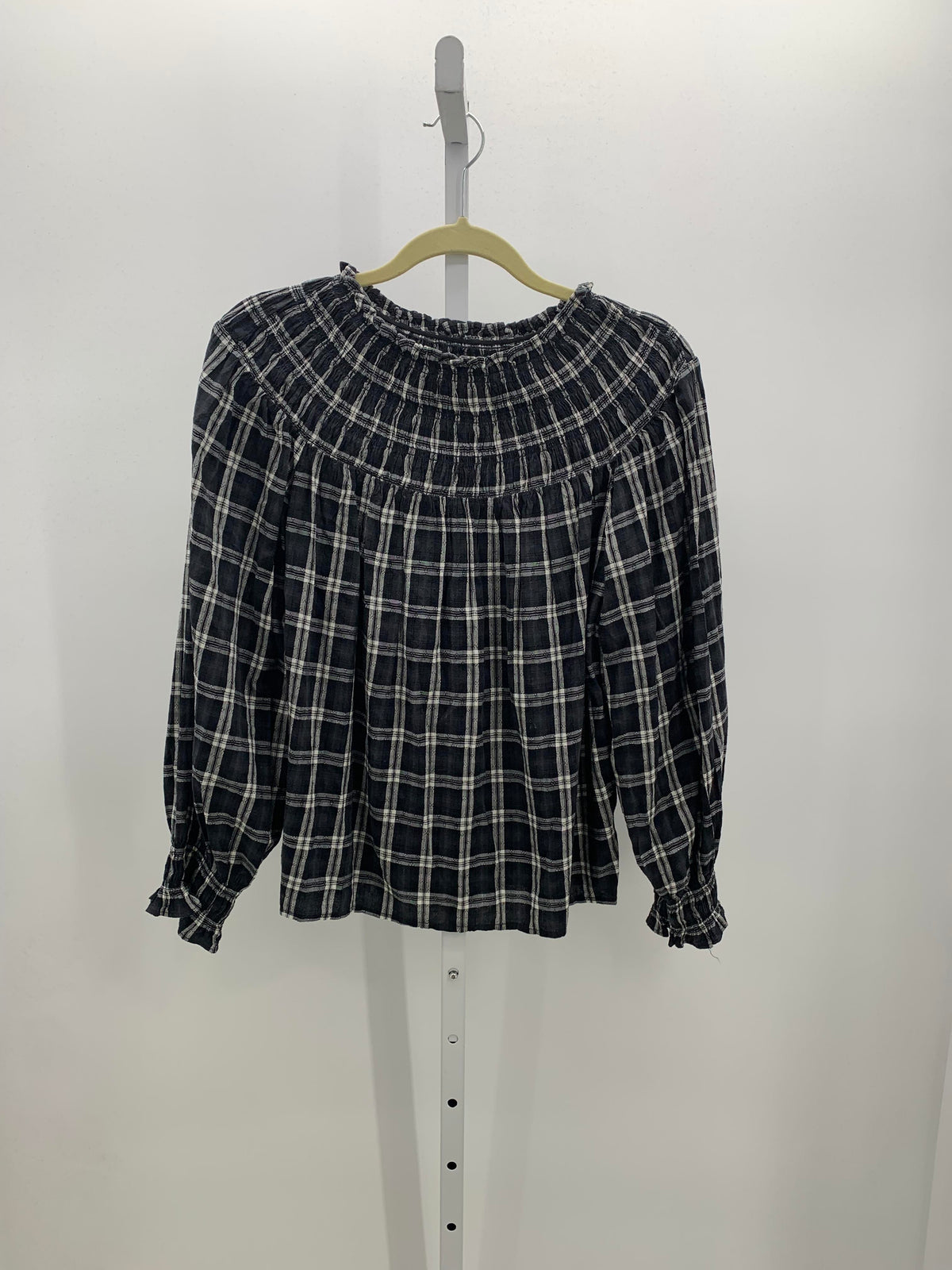 Universal Thread Size X Small Misses Long Sleeve Shirt