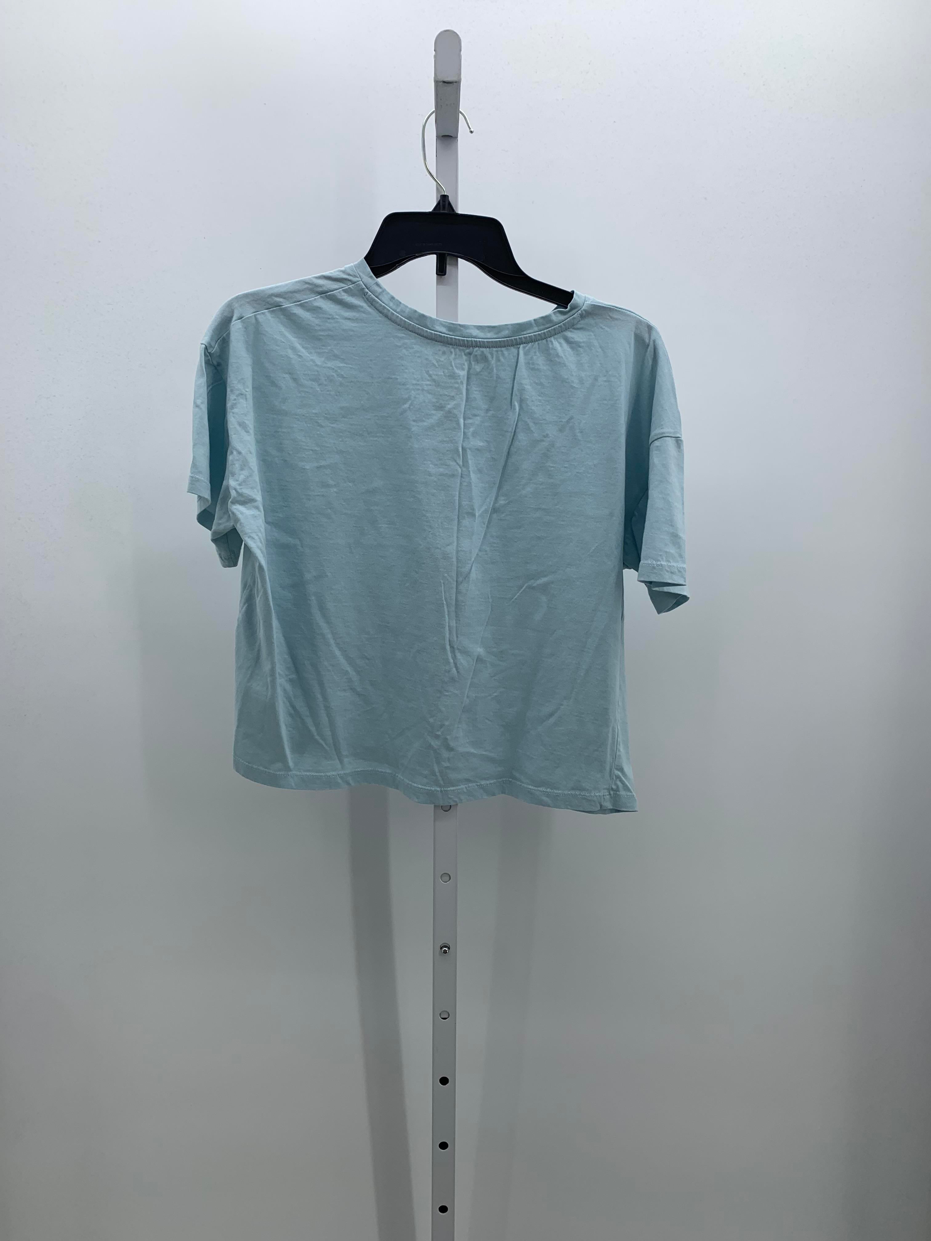 Size Extra Large Juniors Short Sleeve Shirt