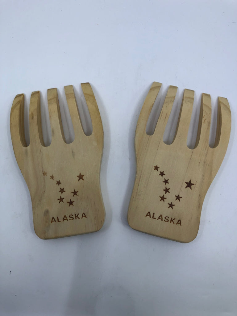 BLONDE WOOD ALASKA SALAD FORKS.