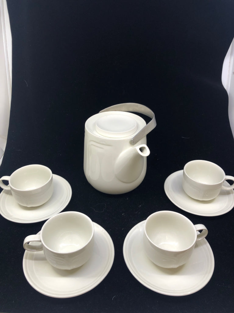 9 PC TEA POT + 4 CUP/SAUCERS -FOCUS PATTERN.