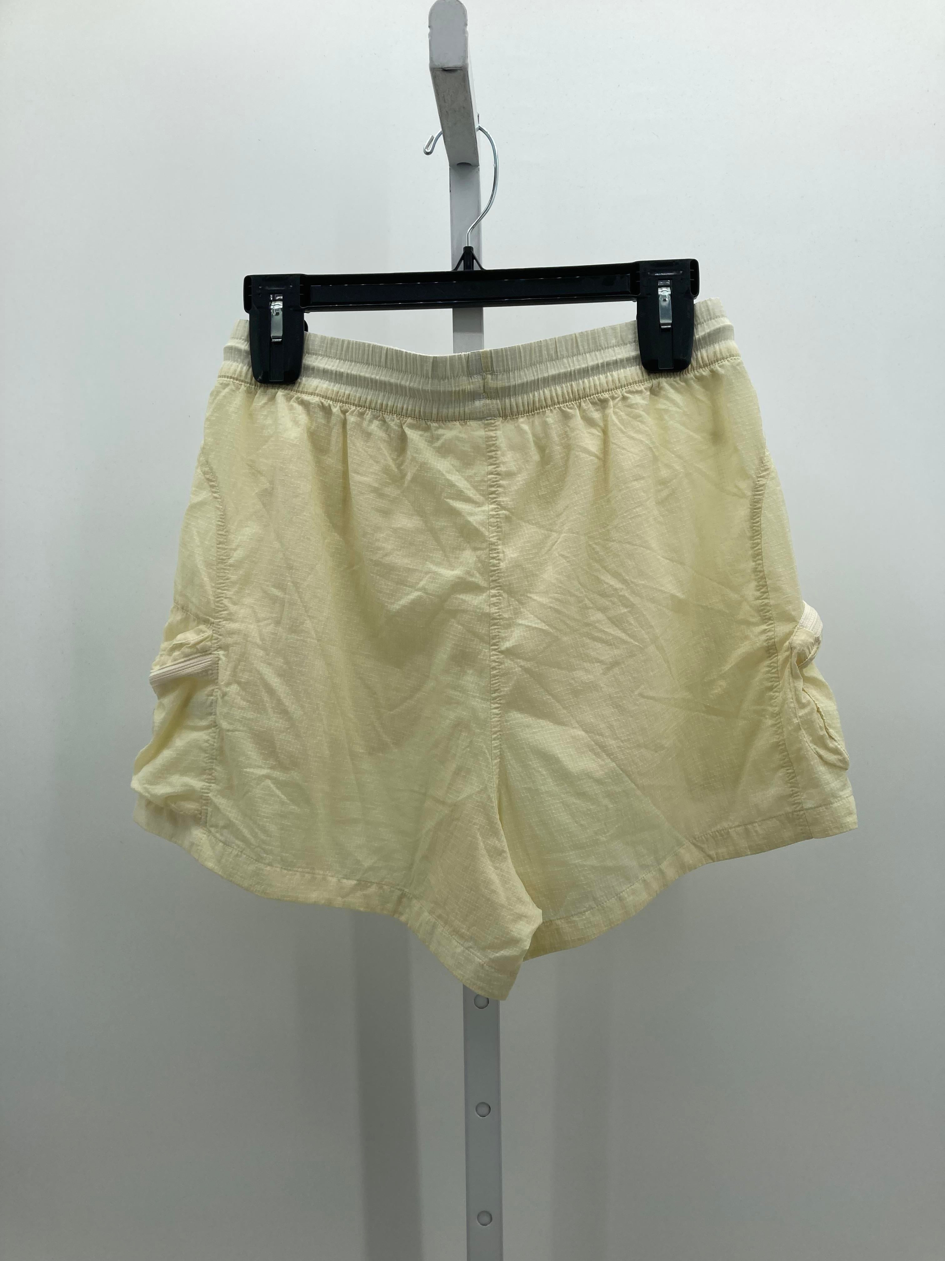 Size Medium Misses Shorts