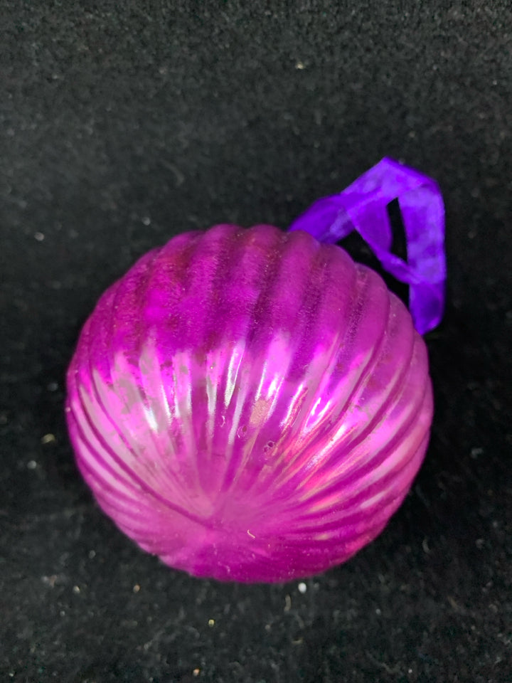 LIGHT PURPLE GLASS ORNAMENT.