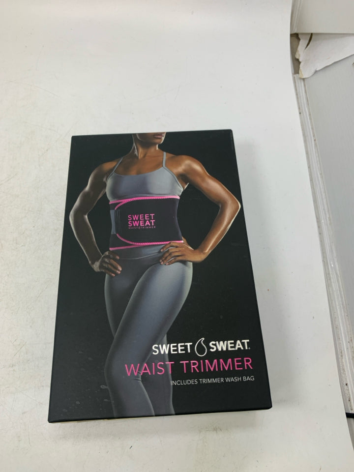 NIB SWEAT WAIST TRIMMER.
