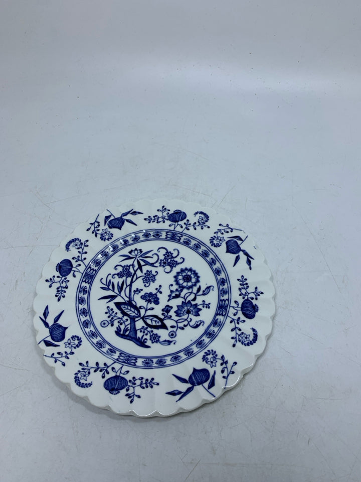 VTG BREAD PLATE- BLUE NORDIC.