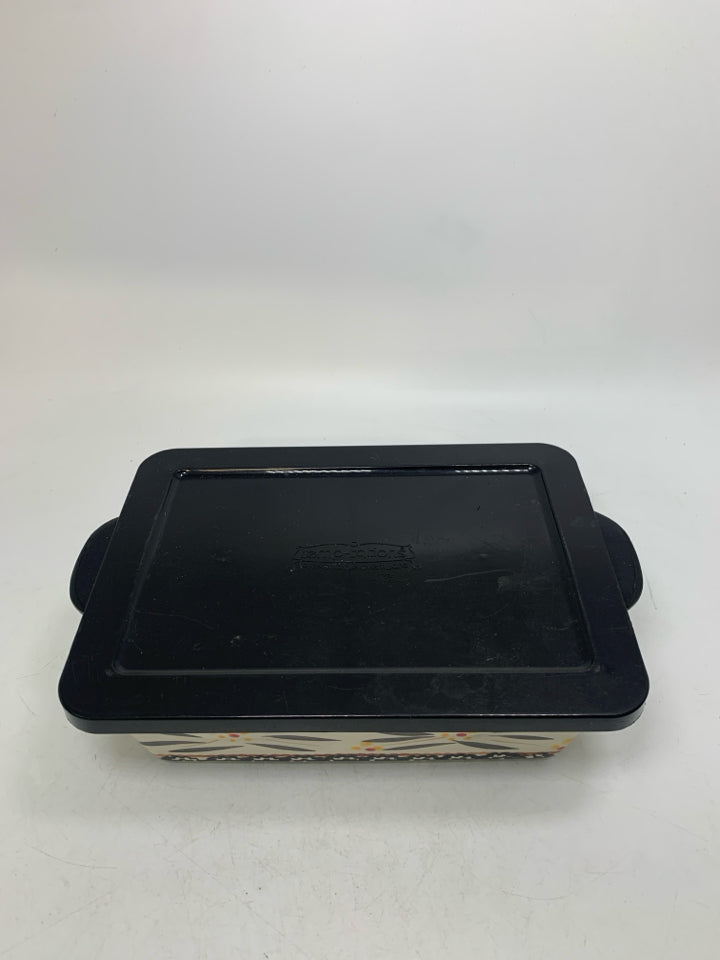 RECTANGLE OLD WORLD BAKING DISH W/ LID.