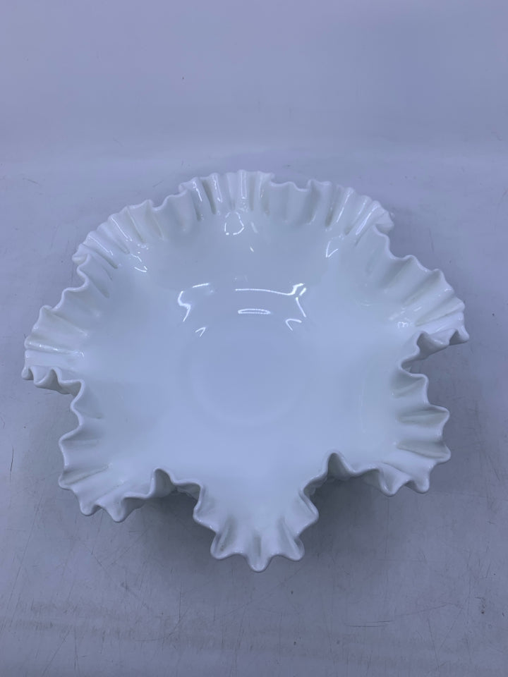 VTG MILK GLASS HOBNAIL CRIMPED RUFFLED EDGE BOWL.