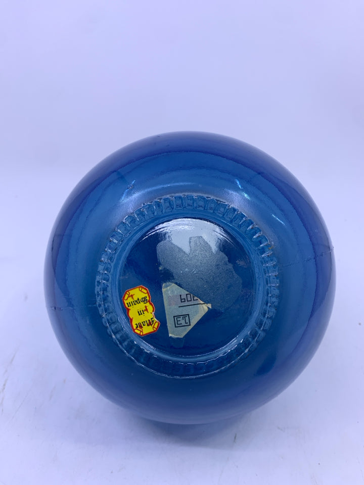 ROUND BLUE GLASS BOTTLE W STOPPER.