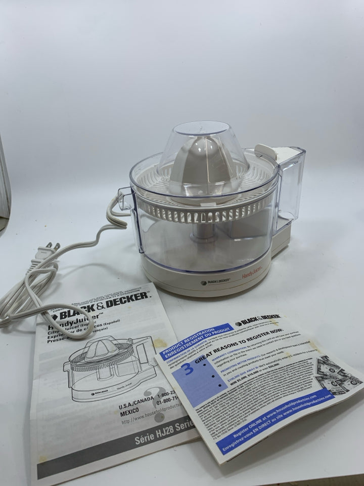NIB BLACK AND DECKER HANDY JUICER.