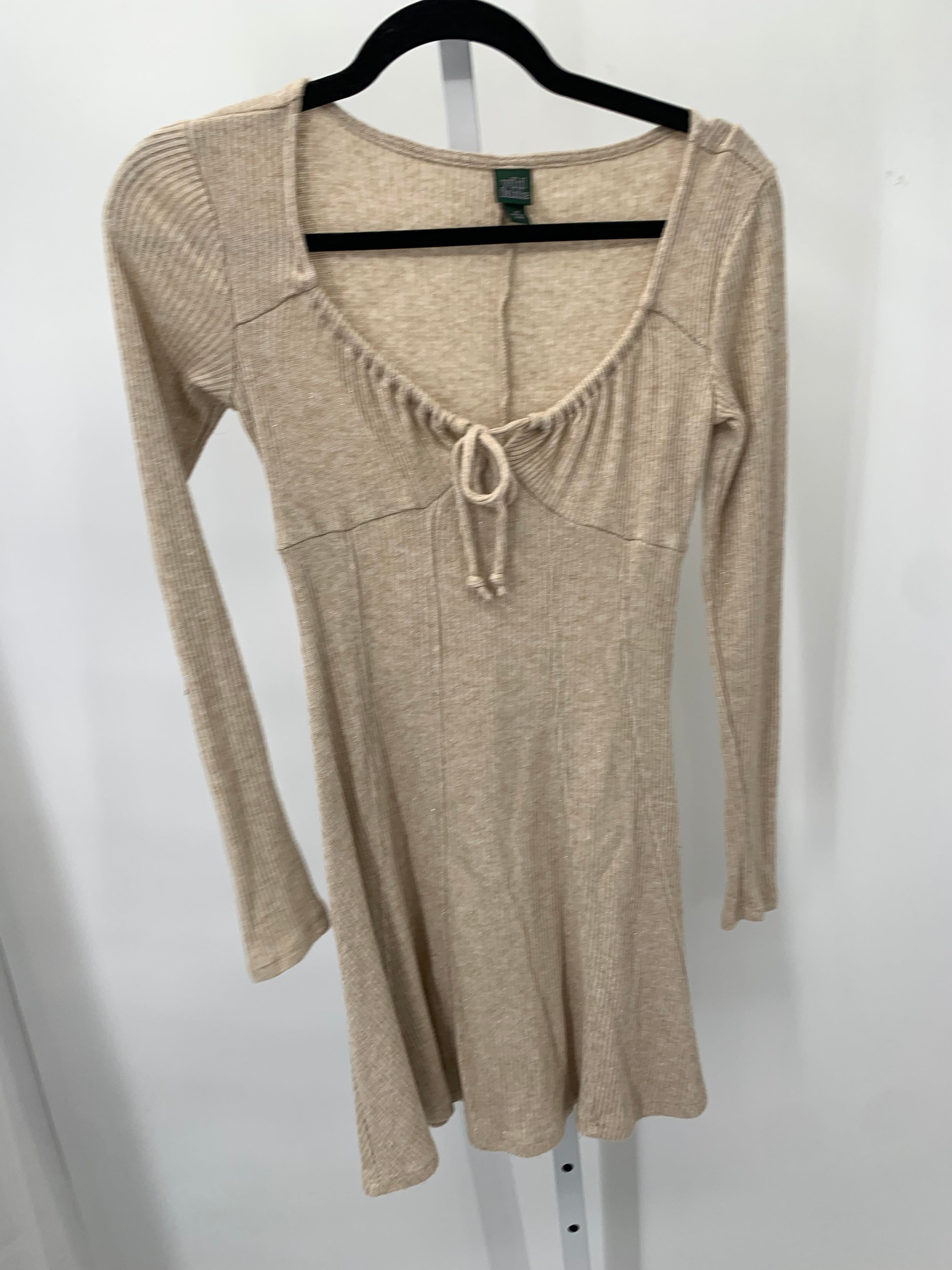 Wild Fable Size X Small Juniors Long Sleeve Dress