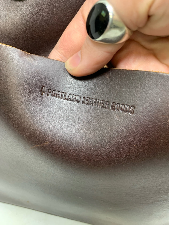 Portland Leather Co Front Pocket Shoulder Tote Bag *Minor Exterior Corner Wear