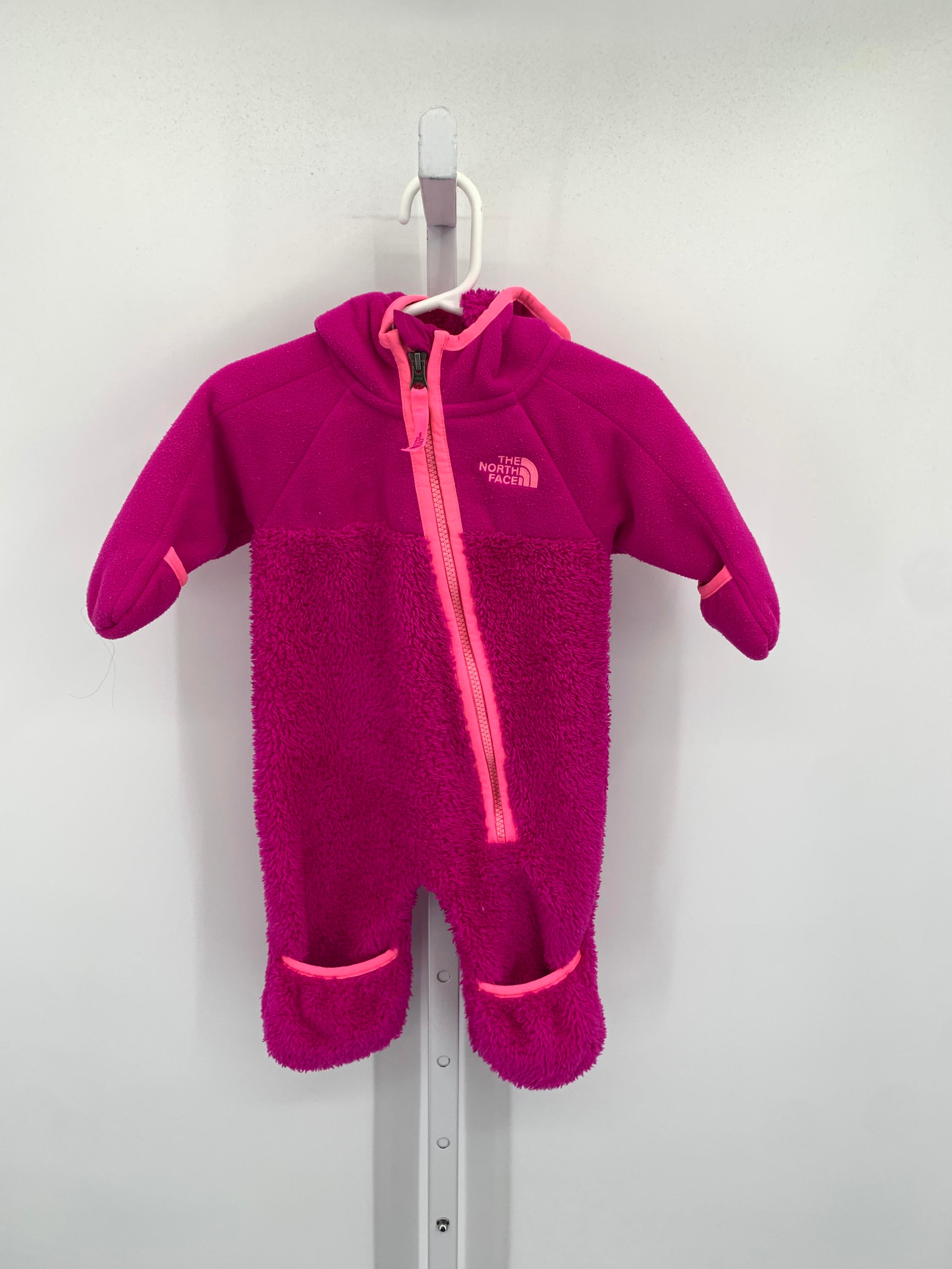 The North Face Size 0-3 months Girls Snow Suit