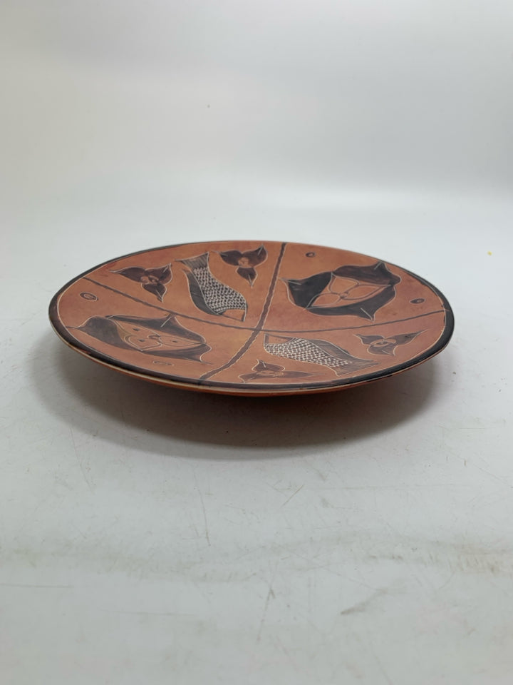 SHALLOW CARVED FISH & SHAPES CATCH ALL BOWL.