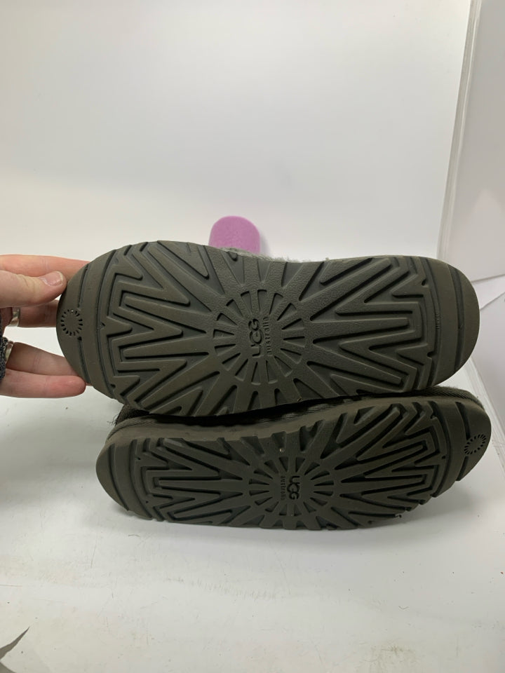 Ugg Classic Cardy 3 Button Knit Boots