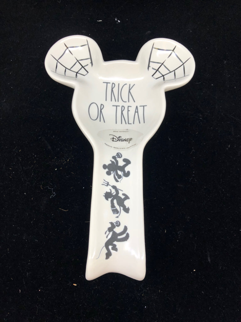 RAE DUNN MICKEY MOUSE TRICK OR TREAT SPOON REST.