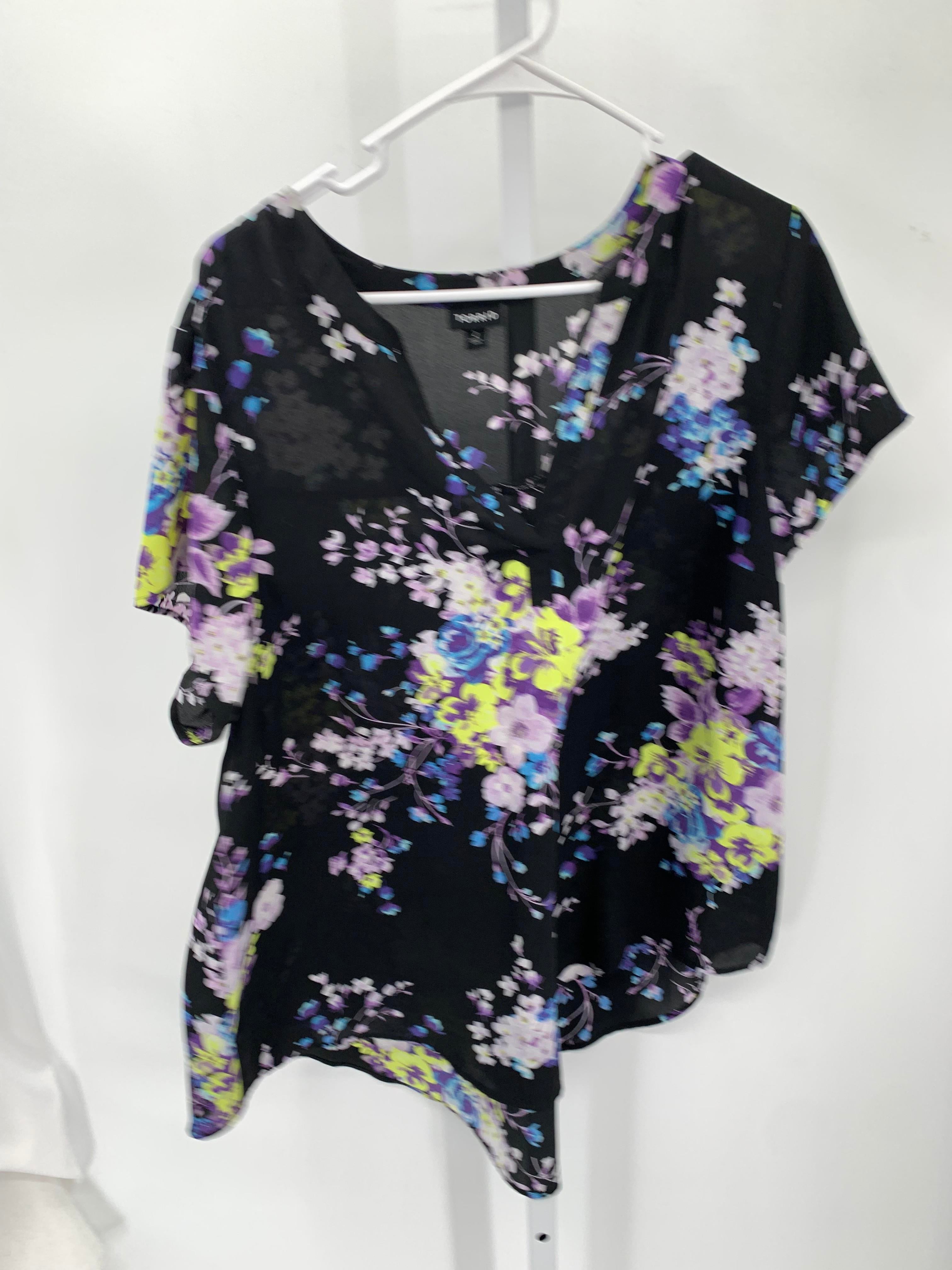 Torrid Size 2X Womens Short Sleeve Shirt