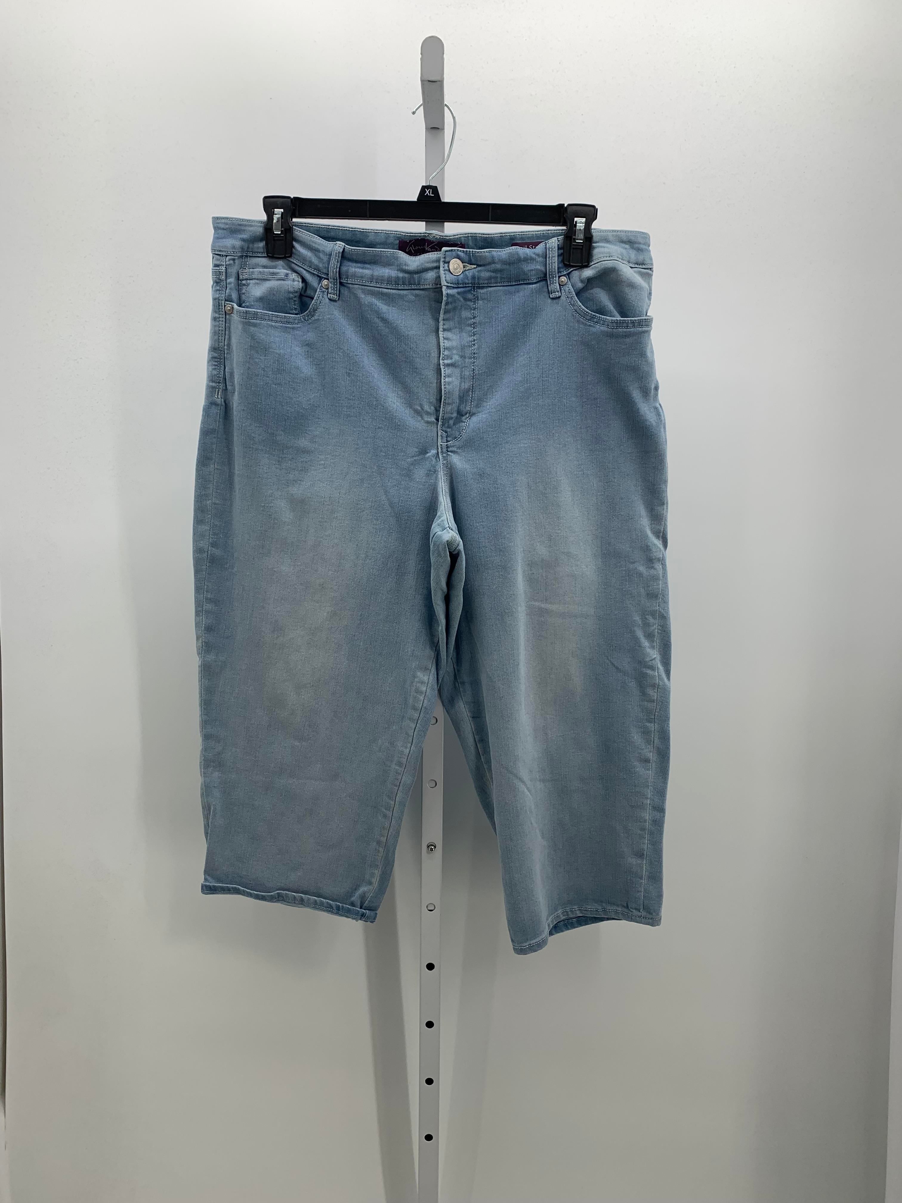 Gloria Vanderbilt Size 18 Misses Capri Pants