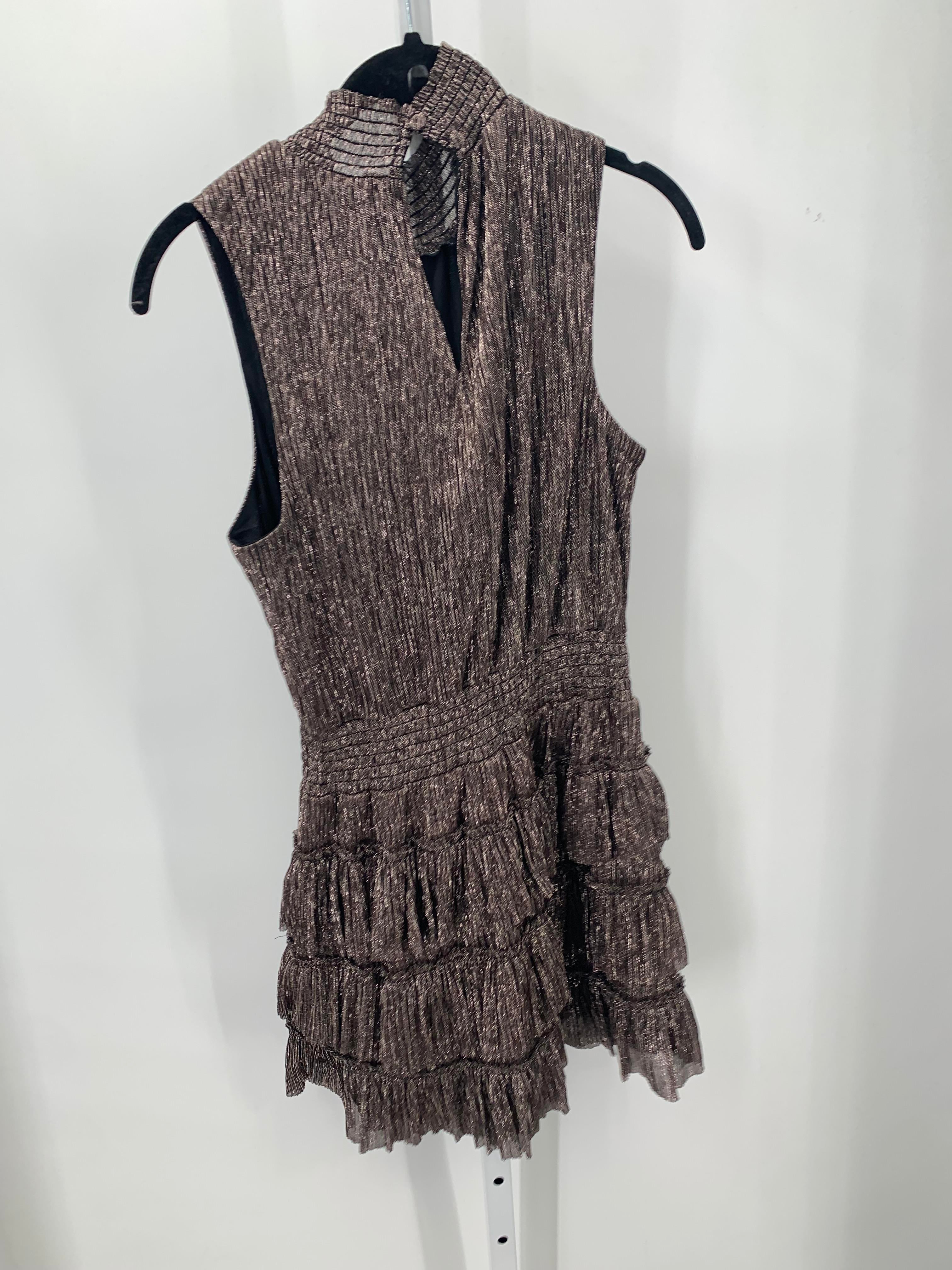 Size Medium Juniors Sleeveless Dress