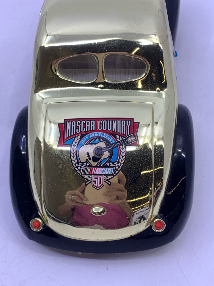 GOLD LEANN RIMES VTG CAR.