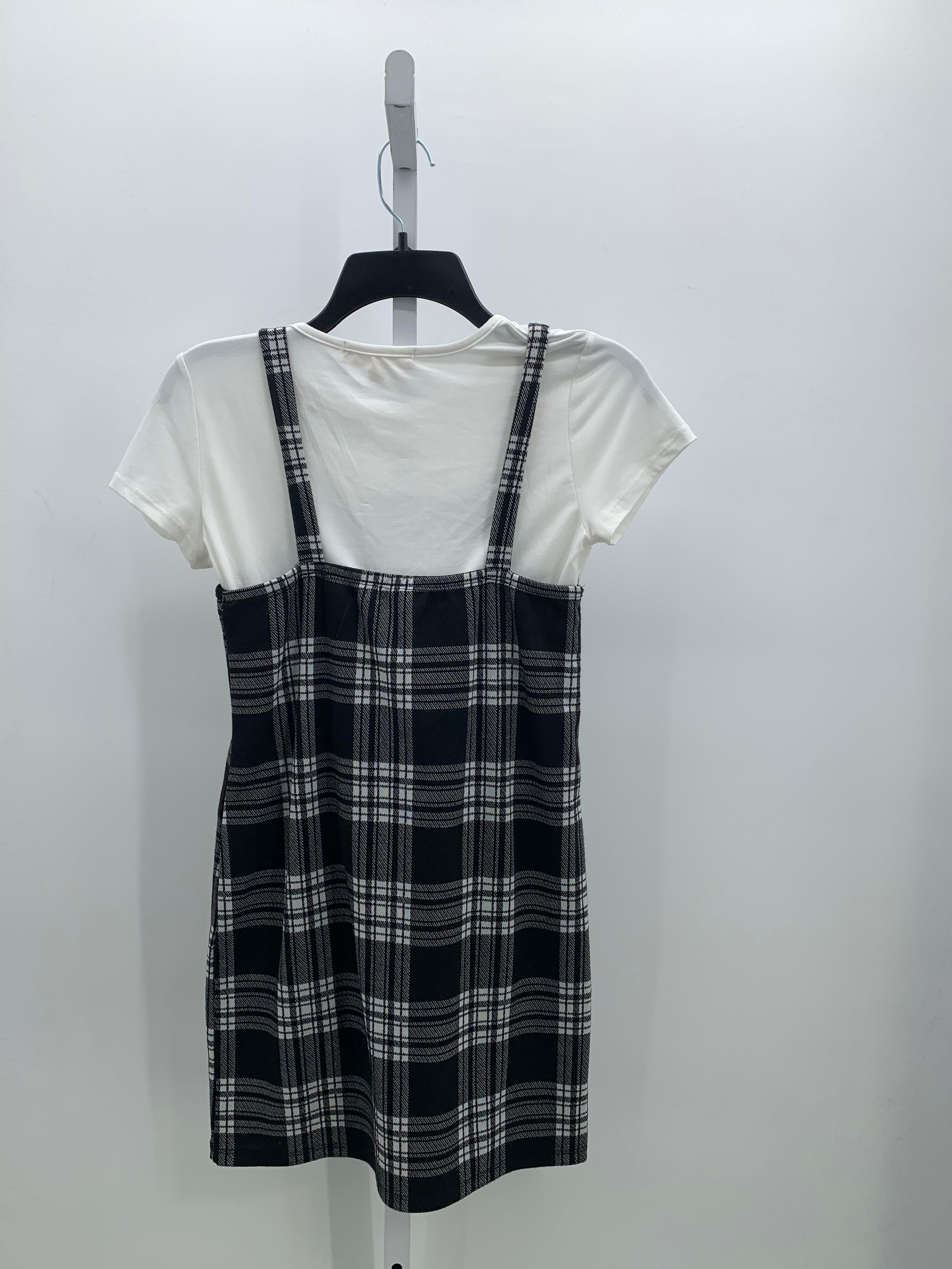no comment Size 16 Girls 2 Pieces