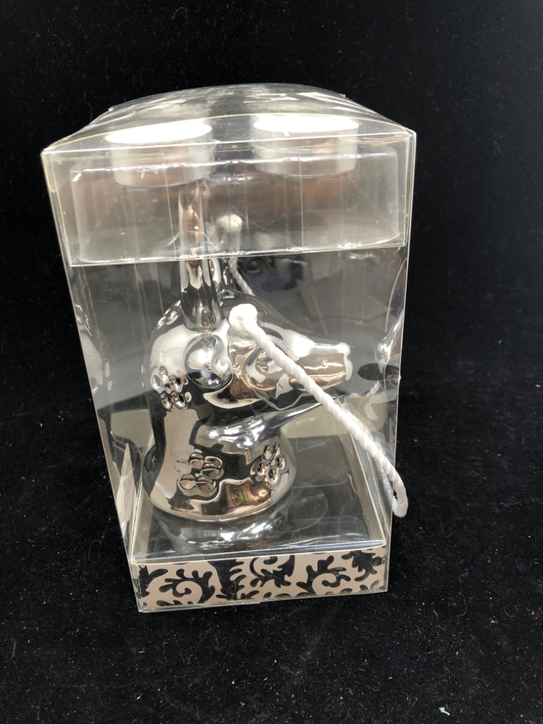 REINDEER TEA LIGHT HOLDER