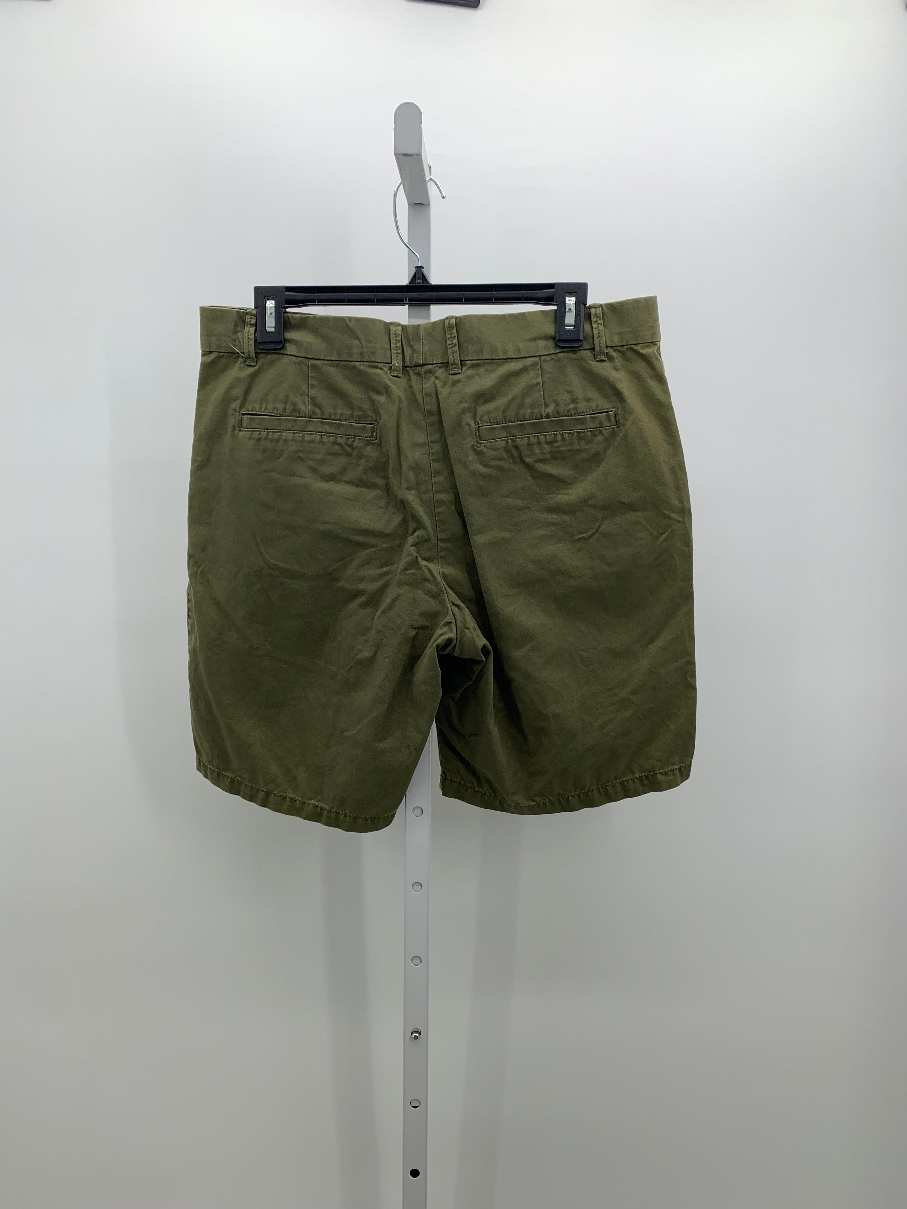 Gap Size 8 Misses Shorts