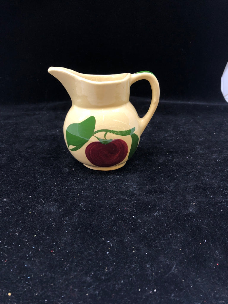 VTG TAN POTTERY CREAMER W APPLE #62.