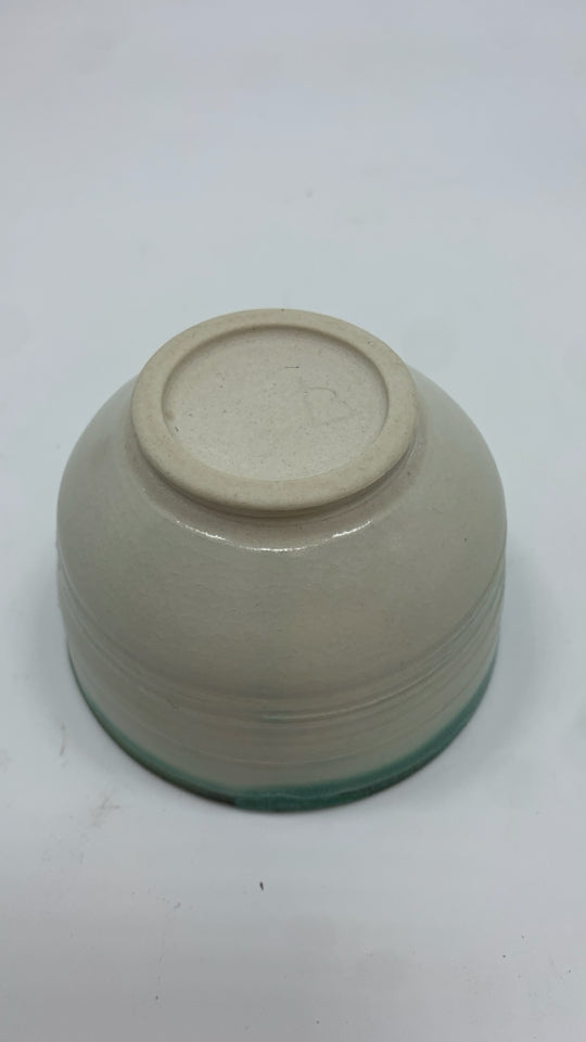 GREEN GLAZE SMALL POTTERY BOWL.