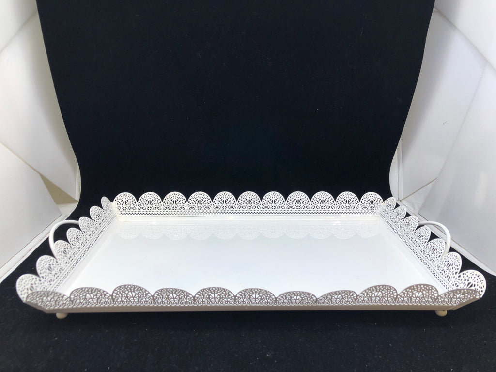 WHITE METAL TRAY W LACE EDGES.
