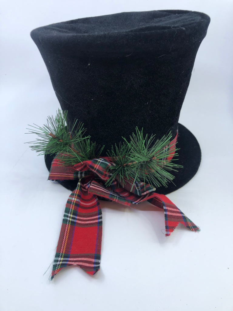 TREE TOPPER TOP HAT.