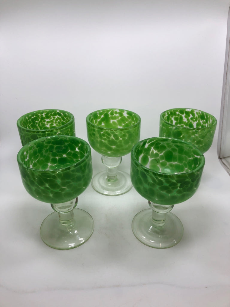 5 SPECKLED GREEN GLASS GOBLETS.