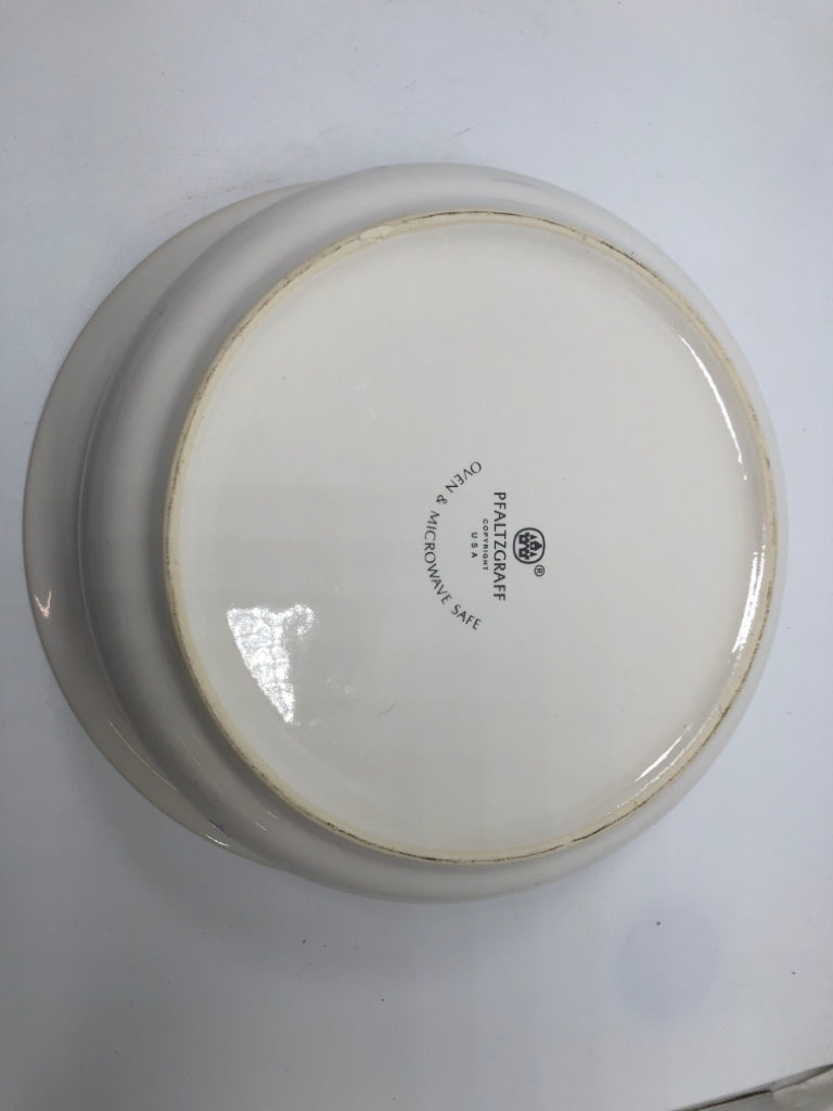 FLORAL PFALTZGRAFF CASSEROLE DISH W/LID.