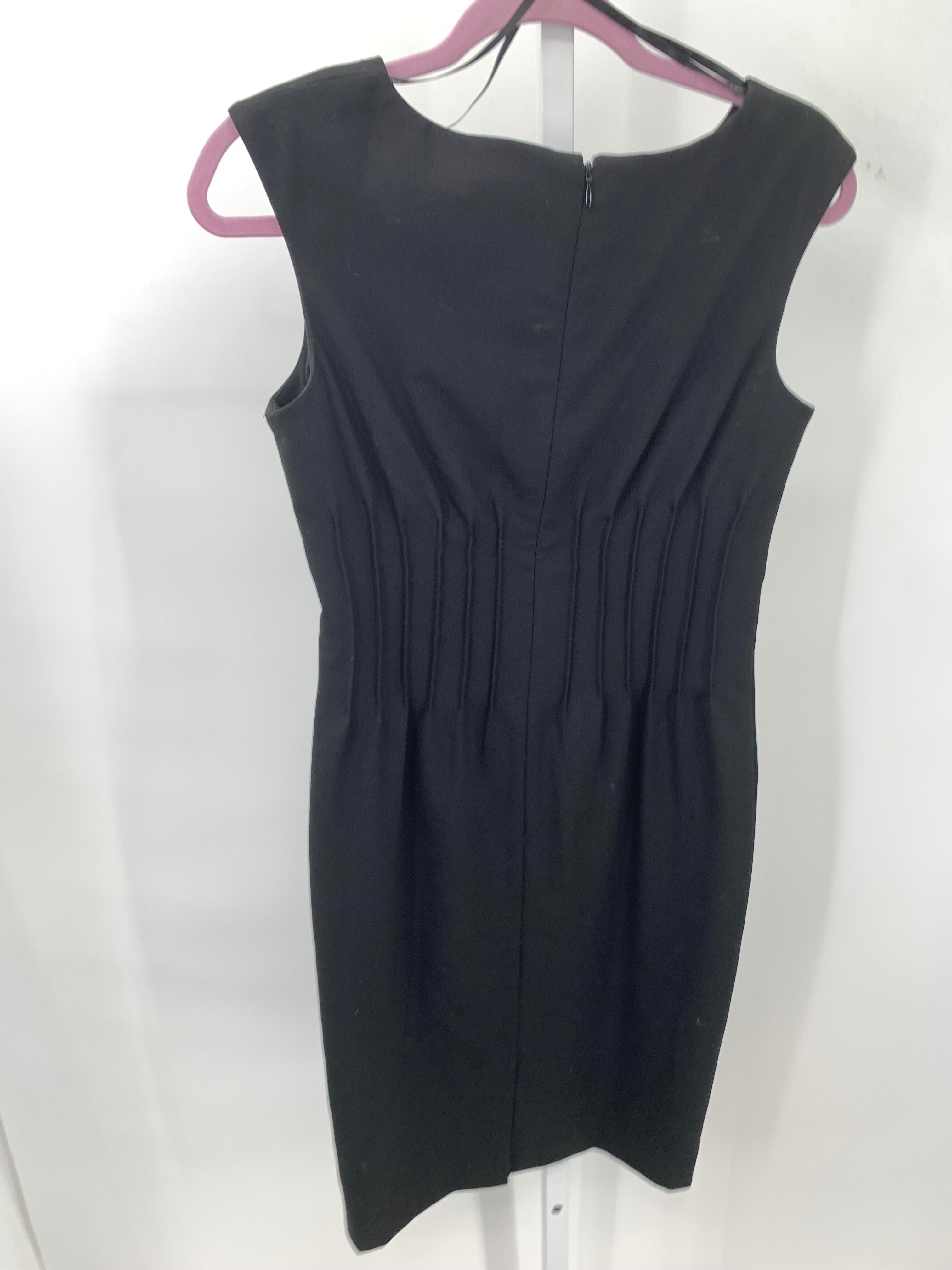 Calvin Klein Size 4 Misses Sleeveless Dress
