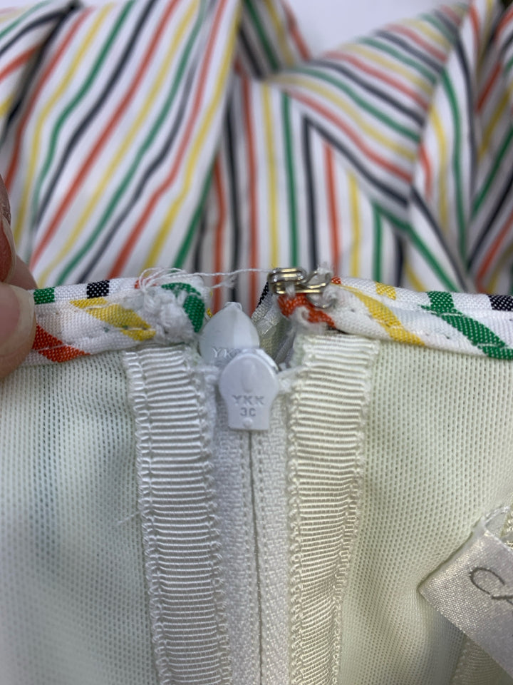 Size Medium Misses 3/4 Sleeve Dress