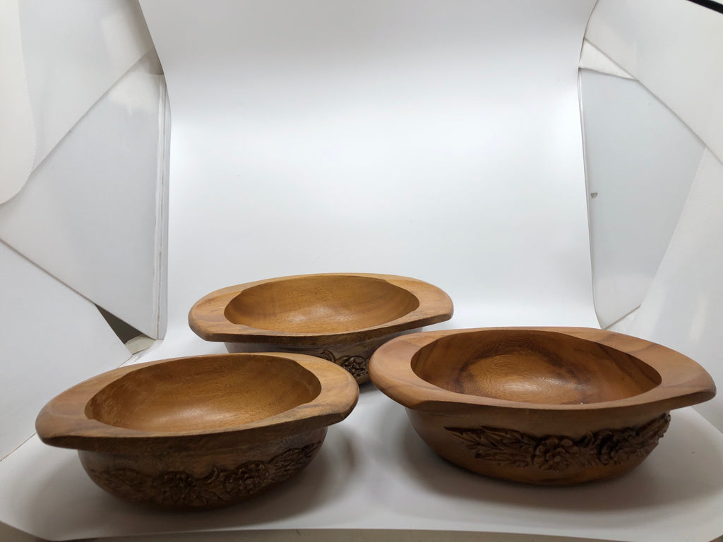 3PC VTG FLORAL CARVED NESTING SNACK BOWLS.
