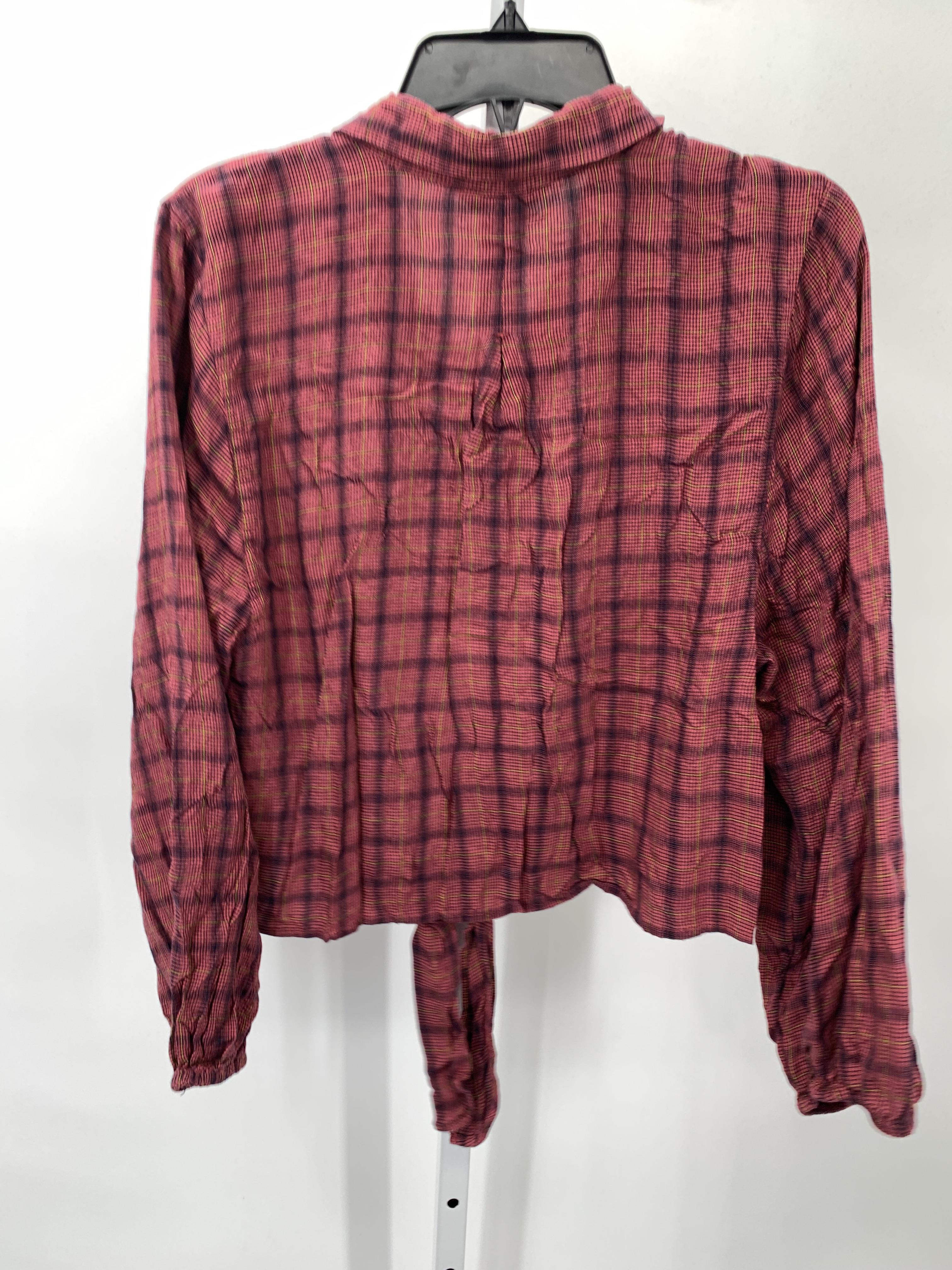 American Eagle Size Medium Juniors Long Sleeve Shirt