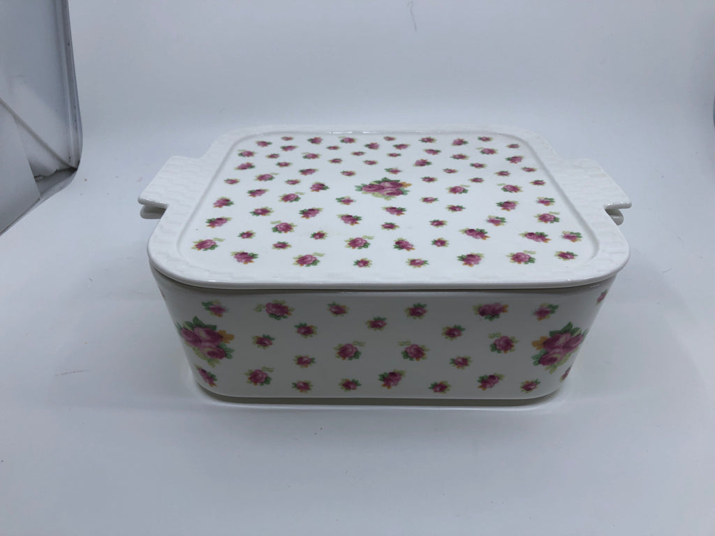 SQUARE PINK ROSES BAKING DISH W LID.