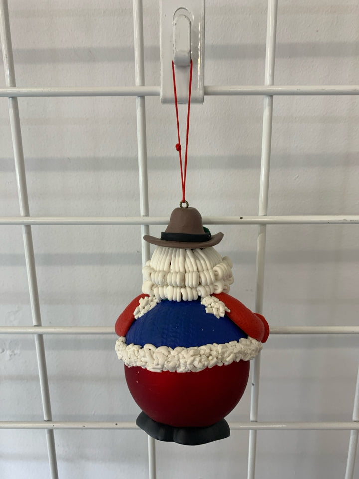 WESTERN SHERIFF SANTA ORNAMENT.